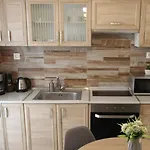 Newly Renovated 2 Bedroom In