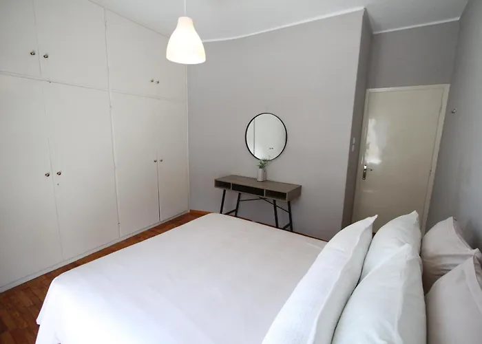 Newly Renovated 2 Bedroom In Apartamento